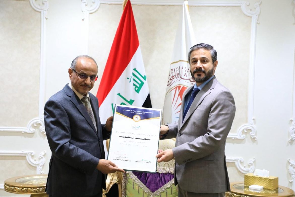 وزير التعليم يكرم الجامعات الحكومية والأهلية لحصولها على الاعتماد المؤسسي وتحقيقها نتائج إيجابية في التصنيف العراقي