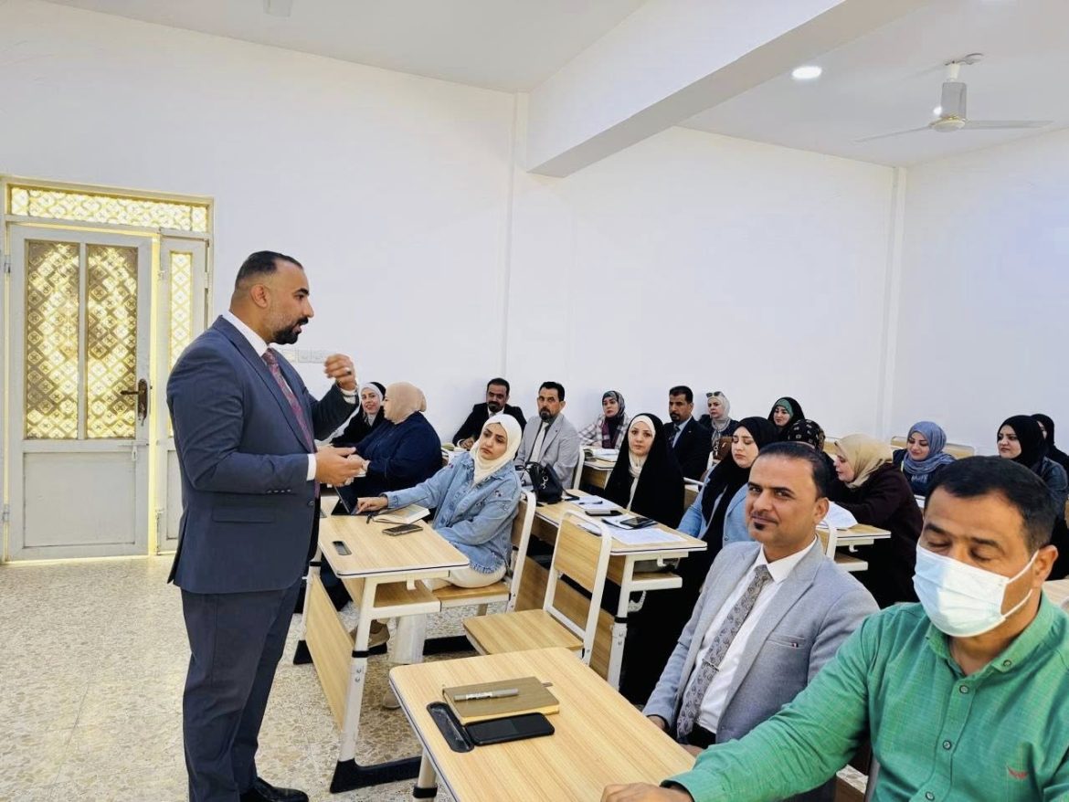 مشاركة فاعلة لرئيس قسم التاريخ في دورة طرائق التدريس نحو التعليم المدمج في جامعة ميسان.