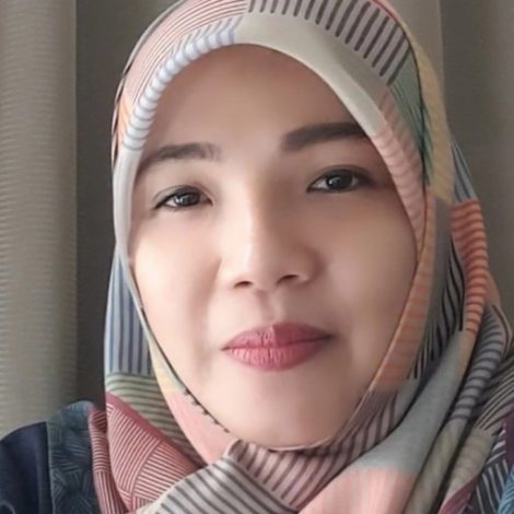 Dr. Dina Fitria Murad