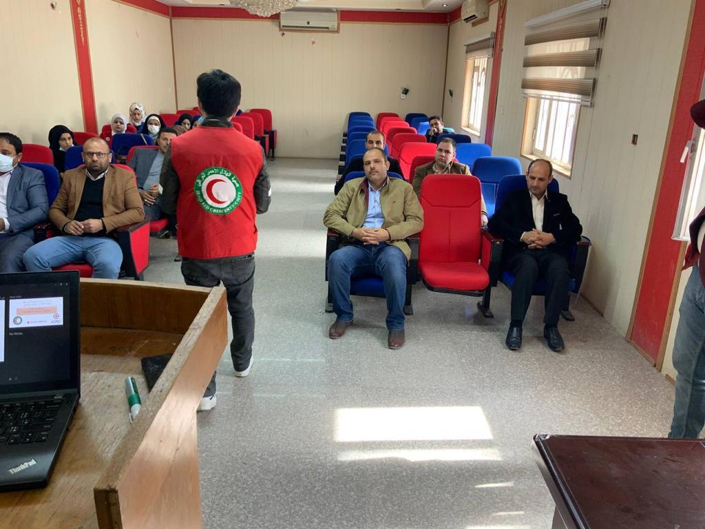 كليةالتمريض/ جامعة ميسان تقيم ورشة عمل بالتعاون مع جمعية الهلال الأحمر العراقي عن الرعاية الصحية