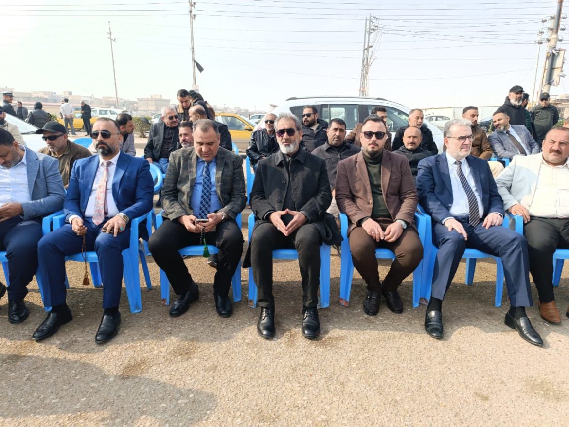 السيد عميد كلية التمريض جامعة ميسان يشارك الموظفين اعتصامهم دفاعاً عن حقوق الخدمة الجامعية